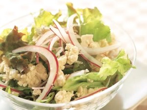 くずし豆腐と野菜のサラダ