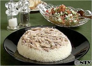 タヴクル ピラヴ(鶏肉のピラフ)
チョバン サラタス(羊飼いサラダ)