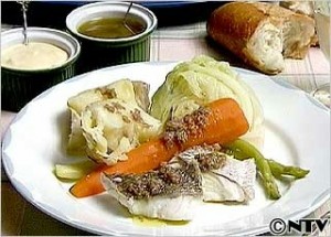 白身魚の蒸し煮と温野菜 ソース2種添え