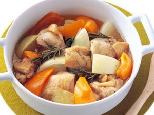 鶏と野菜のスープ煮