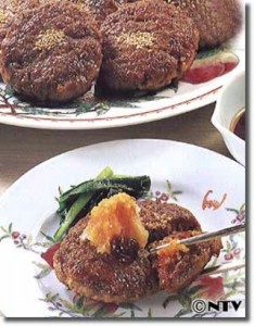 ひき肉と豆腐のハンバーグ
