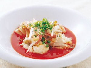鶏肉と香味野菜のトマトスープ仕立て