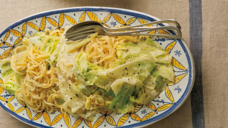キャベツのパスタ・バーニャカウダソース のレシピ [レピレピ]