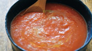 トマトと塩こうじの冷製スープ