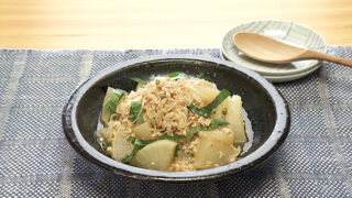 大根と糸こんの鶏そぼろ煮