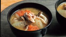 とうがんと鶏肉のみそ汁