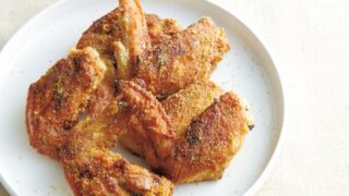 手羽先のスパイシー揚げ