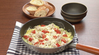 白菜と豚こまのトマトチーズ蒸し